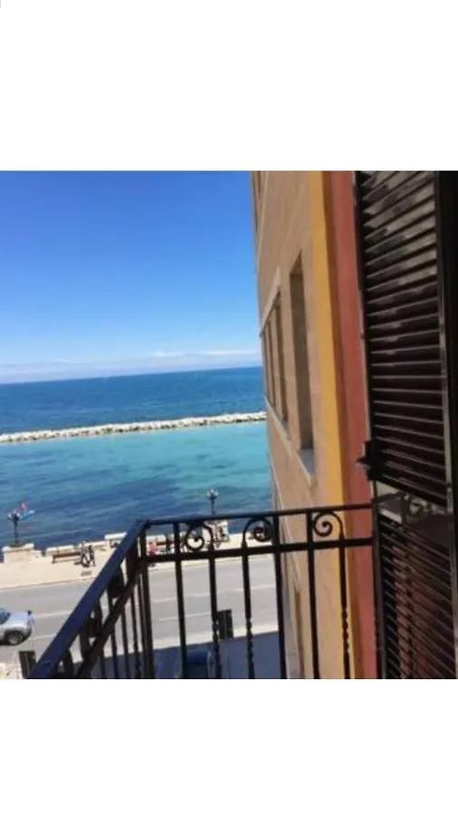 Mariantomare Casa Vacanze Monolocale Lungomare Bari contacts