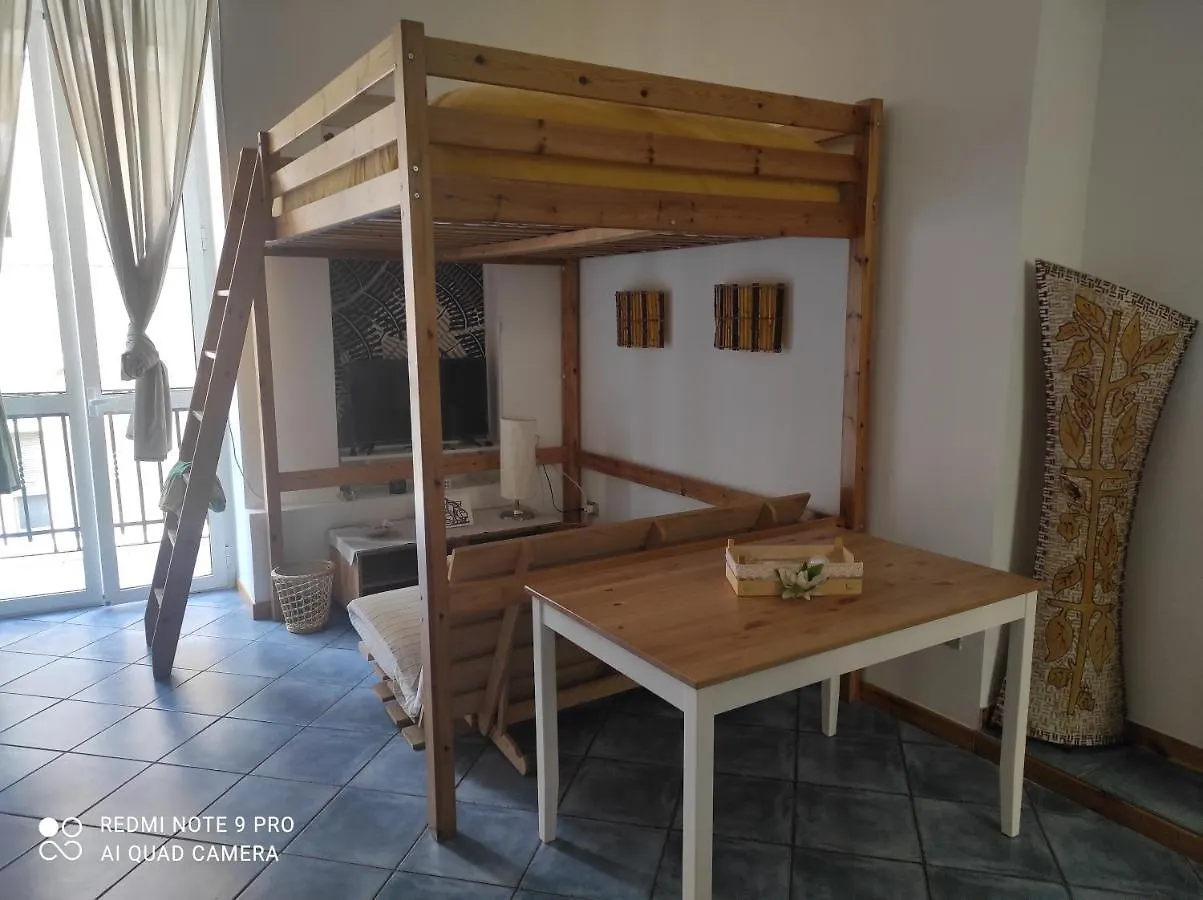 Mariantomare casa vacanze monolocale lungomare Bari